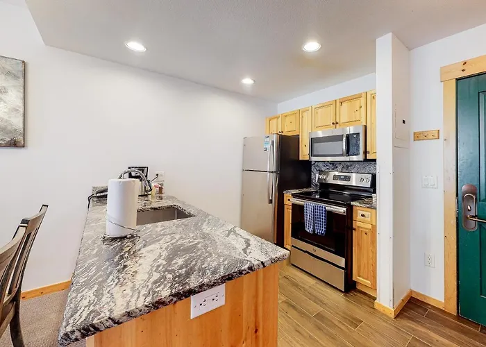 Apartment Tucker Mountain 307a *